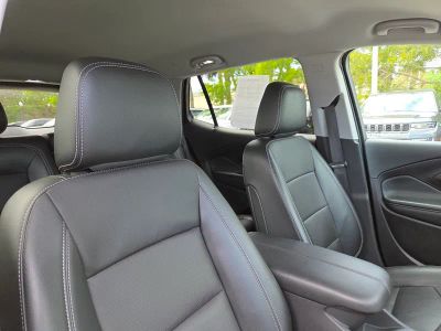 2024 GMC Terrain — photo 11 view