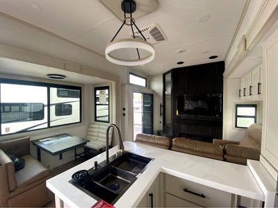 2026 Grand Solitude - Photo 15