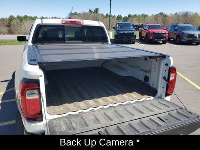 2024 GMC Canyon - Photo 16
