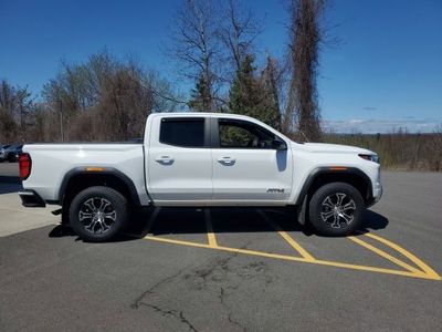 2024 GMC Canyon - Photo 8