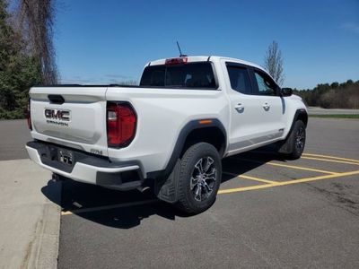 2024 GMC Canyon - Photo 7