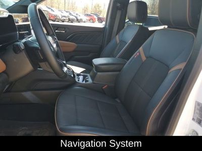 2024 GMC Canyon - Photo 19