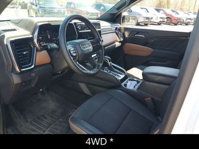 2024 GMC Canyon - Photo 18