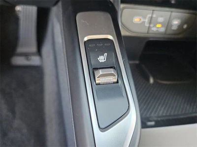 2025 Kia Sorento — photo 20 view
