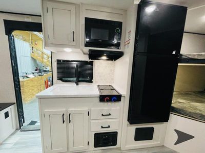 2024 Jayco Go Play - Photo 17