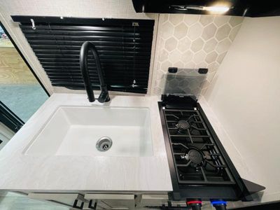 2024 Jayco Go Play - Photo 19
