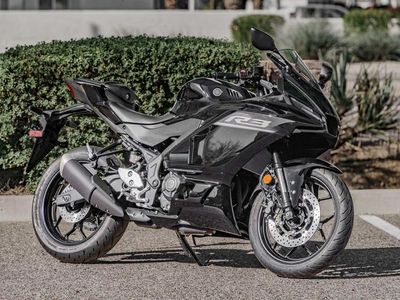 2026 Yamaha YZF-R3 - Photo 1