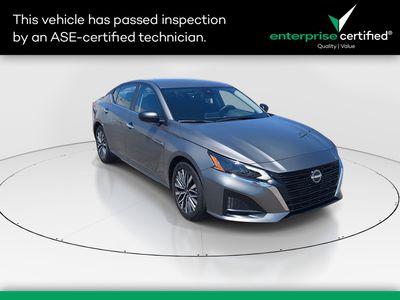 2025 Nissan Altima SV FWD — front three-quarter view