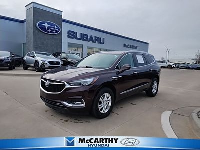 2018 Buick Enclave 4NB56 — front three-quarter view