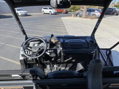 2026 Can-Am Defender MAX XT HD9 — photo 12 view
