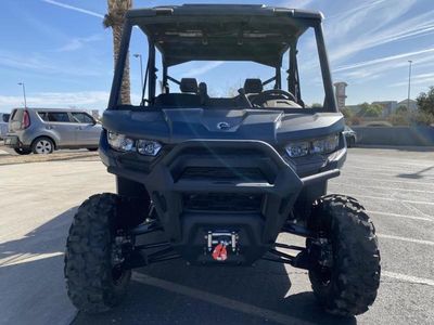 2026 Can-Am Defender MAX XT HD9 — side profile view
