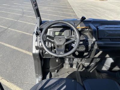 2026 Can-Am Defender MAX XT HD9 — photo 11 view