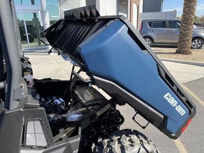 2026 Can-Am Defender MAX XT HD9 — photo 8 view