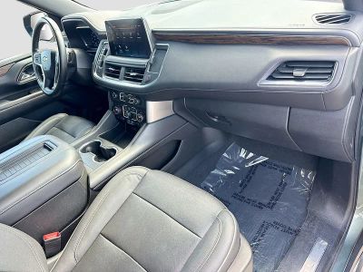 2023 Chevrolet Tahoe — photo 15 view