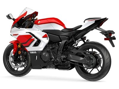 2026 Yamaha YZF-R7 - Photo 7