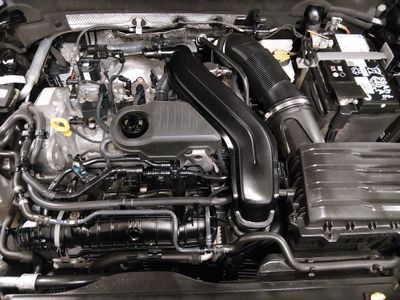 2024 Volkswagen Taos - Photo 9