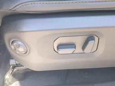 2026 Jeep Wrangler — photo 20 view