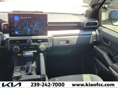 2025 Toyota 4Runner — photo 20 view
