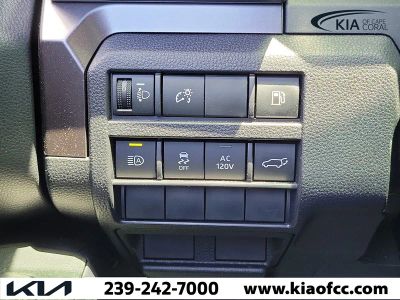 2025 Toyota 4Runner — photo 28 view