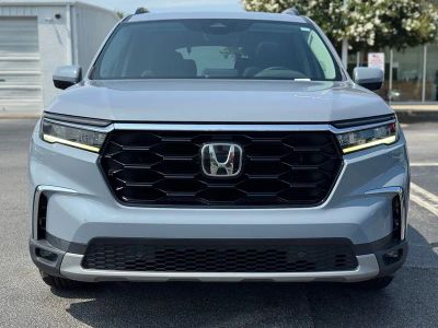 2024 Honda Pilot — interior view