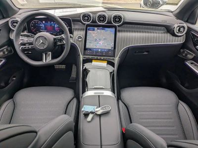 2026 Mercedes-Benz GLC — photo 8 view