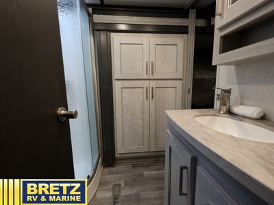 2022 Keystone RV Montana High Country - Photo 16