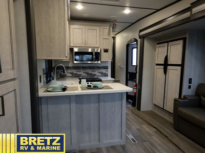 2022 Keystone RV Montana High Country - Photo 12