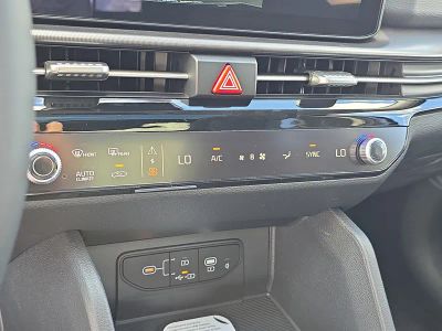 2026 Kia Sportage — photo 26 view