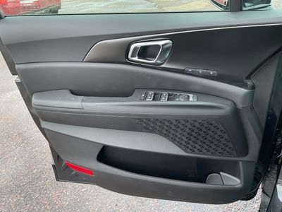 2026 Kia Carnival Hybrid - Photo 7