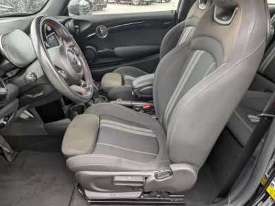 2021 MINI Cooper - Photo 12