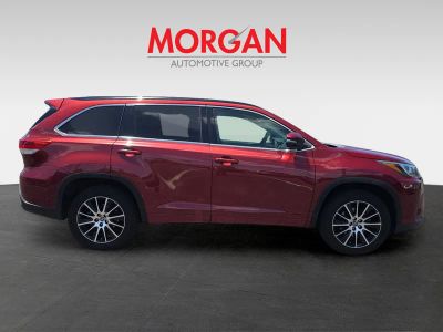 2018 Toyota Highlander — rear three-quarter view