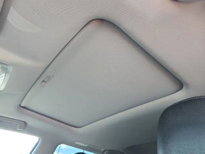2018 Toyota Highlander — photo 17 view
