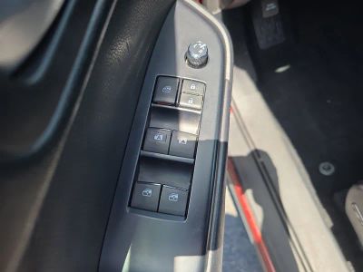 2018 Toyota Highlander — photo 14 view