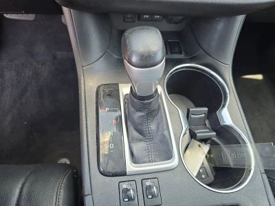 2018 Toyota Highlander — photo 21 view
