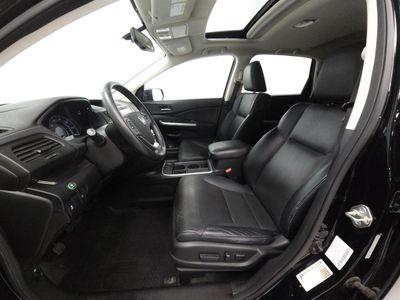 2015 Honda CR-V — interior view