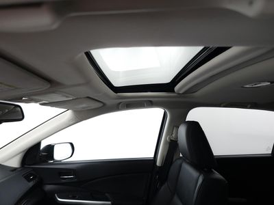 2015 Honda CR-V — engine compartment view