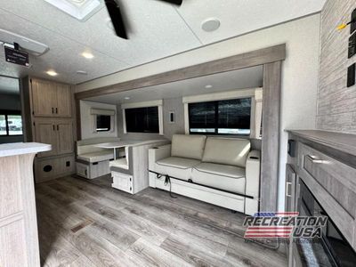 2025 Coachmen Catalina Destination Series - Photo 9