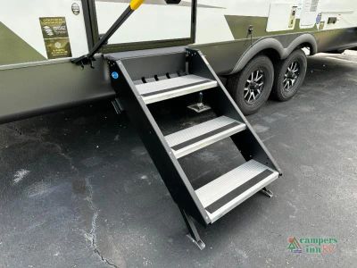 2026 Forest River RV Rockwood Ultra Lite — photo 24 view