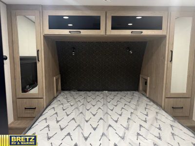 2026 Grand Design Imagine XLS - Photo 13