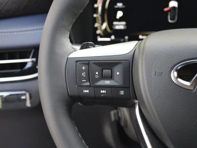 2026 INFINITI QX60 — photo 8 view