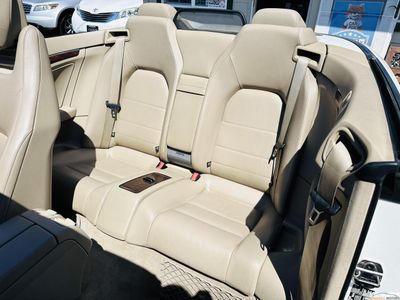2011 Mercedes-Benz E-Class - Photo 32