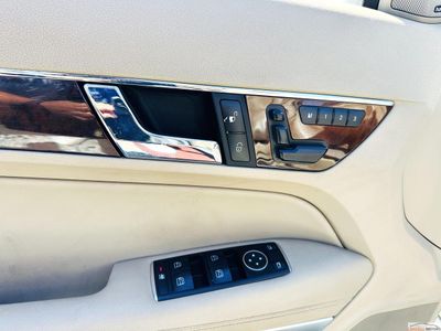 2011 Mercedes-Benz E-Class - Photo 31