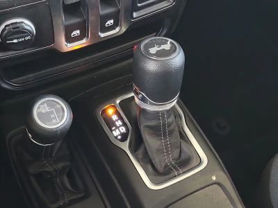 2026 Jeep Wrangler — photo 30 view
