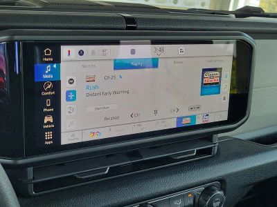 2026 Jeep Wrangler — photo 26 view