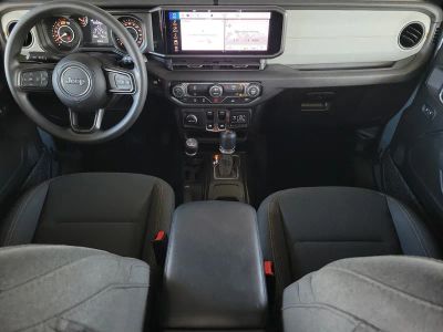 2026 Jeep Wrangler — photo 11 view