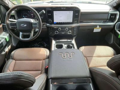 2026 Ford Super Duty - Photo 11