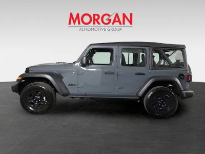 2026 Jeep Wrangler — photo 8 view