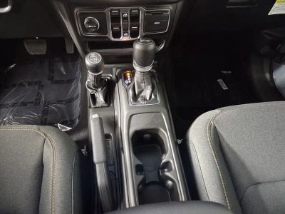 2026 Jeep Wrangler — photo 21 view