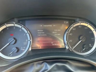 2024 Toyota Highlander — photo 11 view