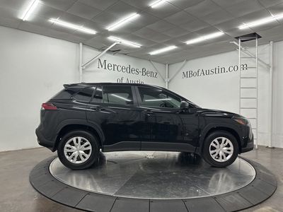 2026 Toyota Corolla Cross — photo 8 view